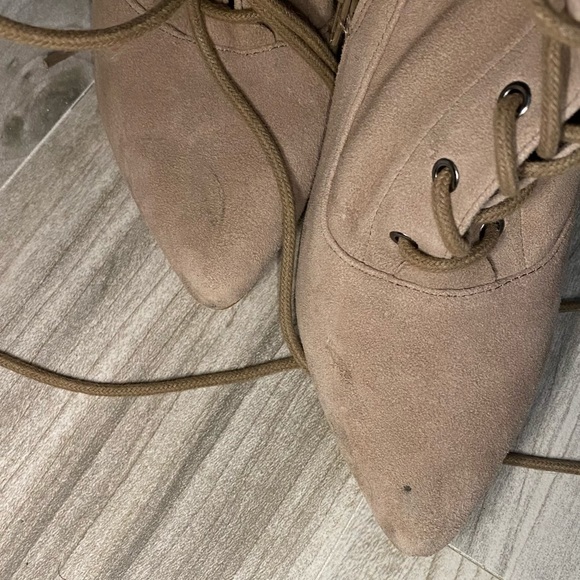 Steve Madden booties - Picture 2 of 5